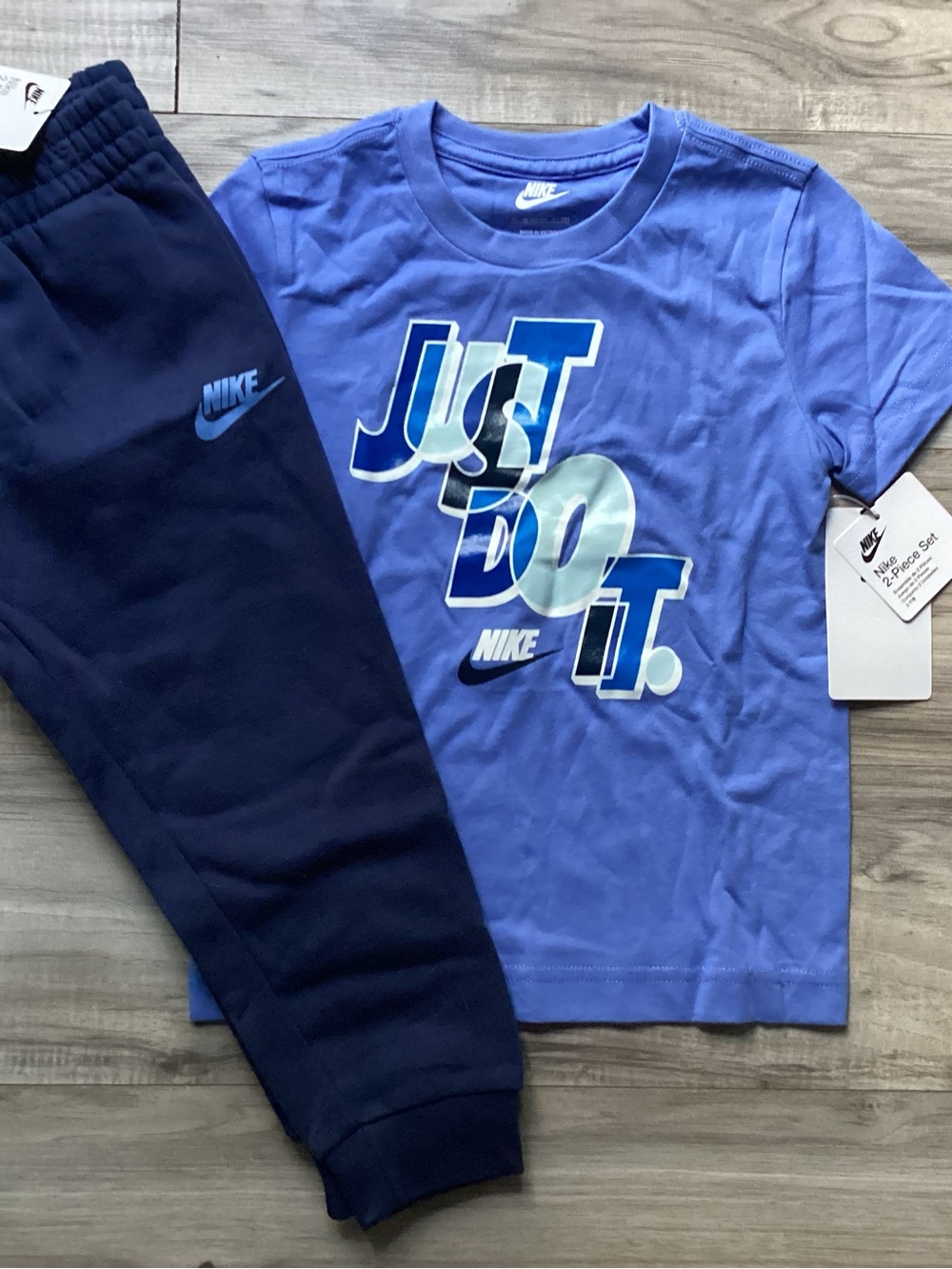 Nike Tee & Joggers Set toddler boys zip size 4T(NWT) ~FIRM, NO OFFERS~
